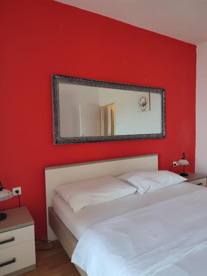 Apartments Laus Zavalatica Dış mekan fotoğraf