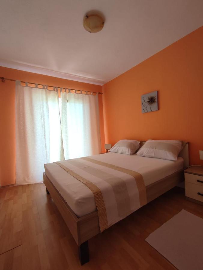 Apartments Laus Zavalatica Dış mekan fotoğraf