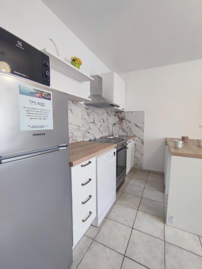 Apartments Laus Zavalatica Dış mekan fotoğraf